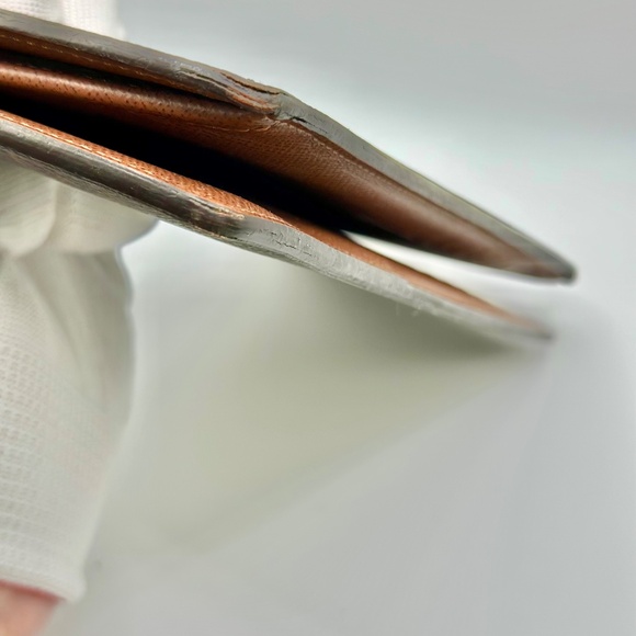 Louis Vuitton Monogram Brazza Wallet Unisex - Picture 12 of 12